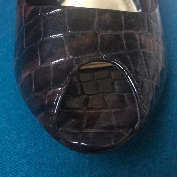 Peep Toe Pump - Picture 5 of 5